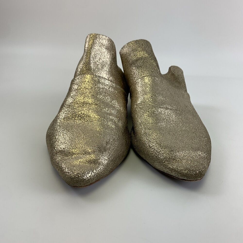 BOGO Free People Sienna SlipOn Mule Ruffle Gold Shimmer Leather Pointed 39.5 9 - Picture 3 of 12